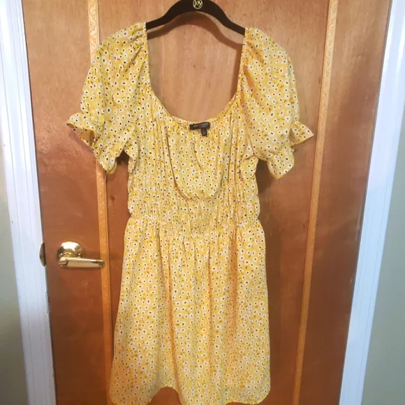 One Clothing Los Angeles | Dresses | Yellow Floral Mini Puff Sleeve Dress |  Poshmark